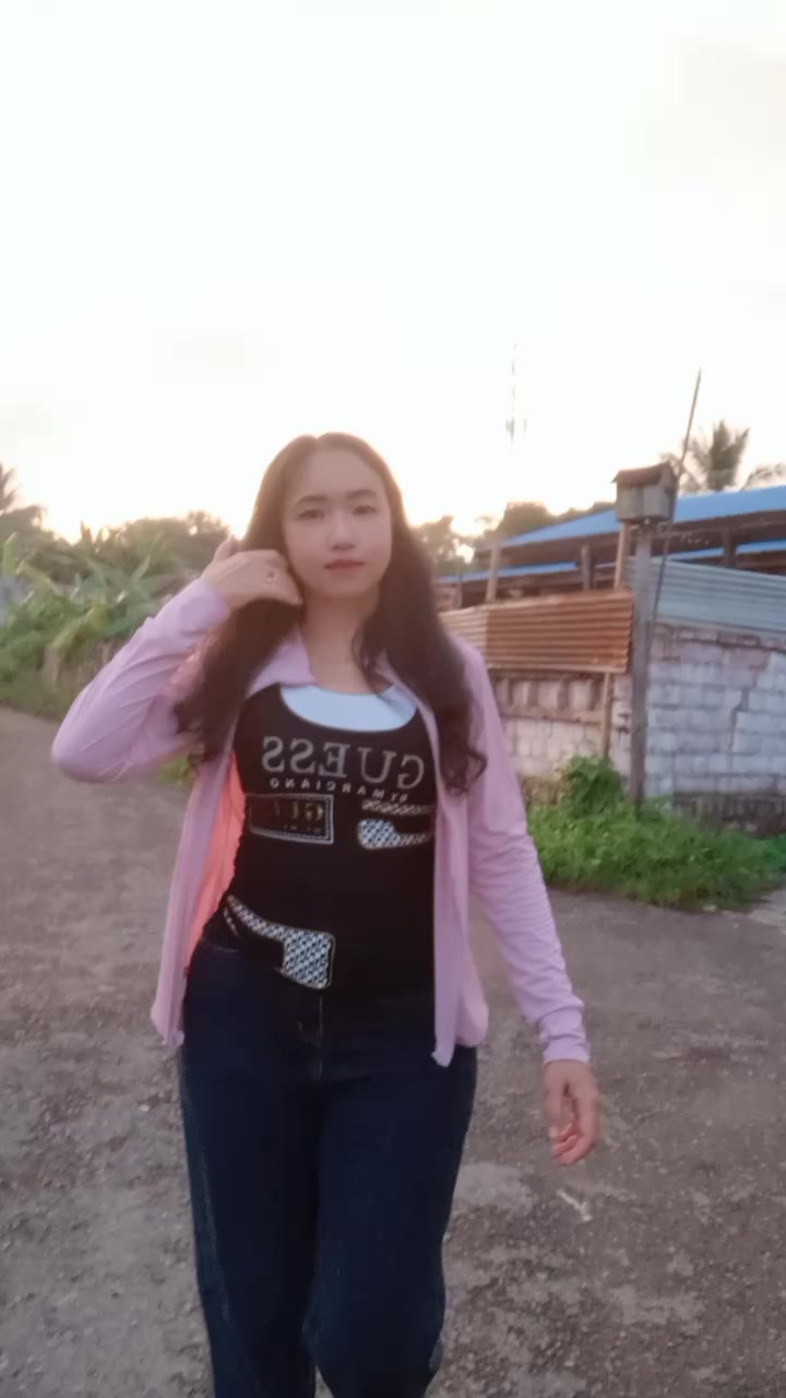 @Khine Zan
