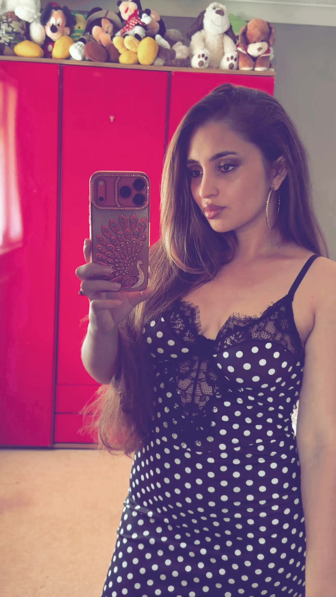 @__anaaa18__
