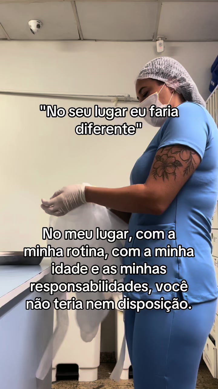 @Thais