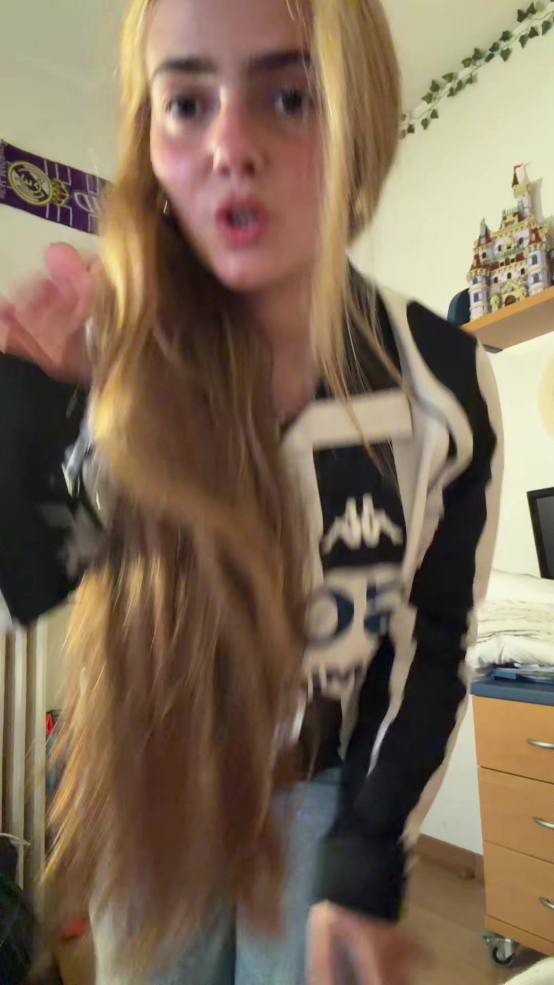 @uurgirlnat