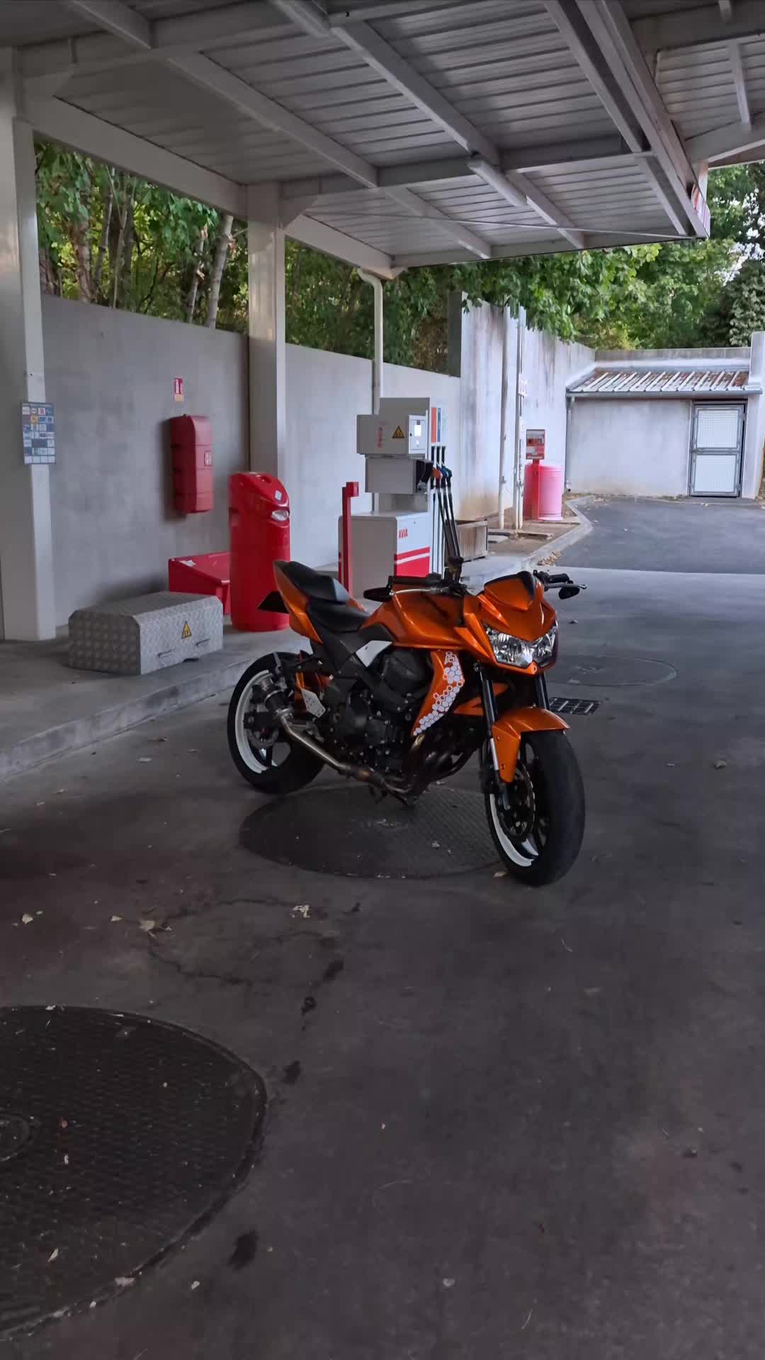 @quentin_z900
