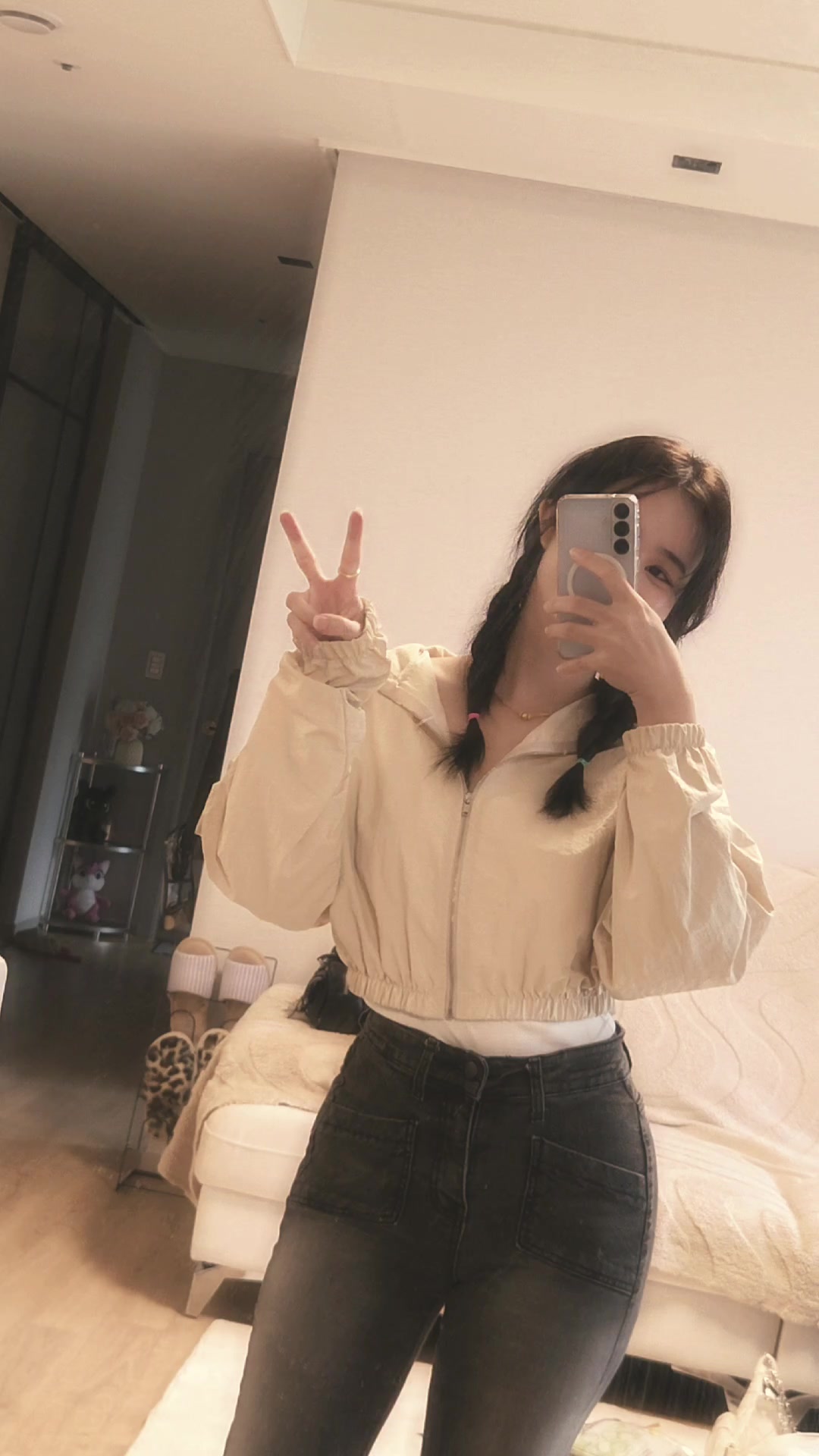 @J̌