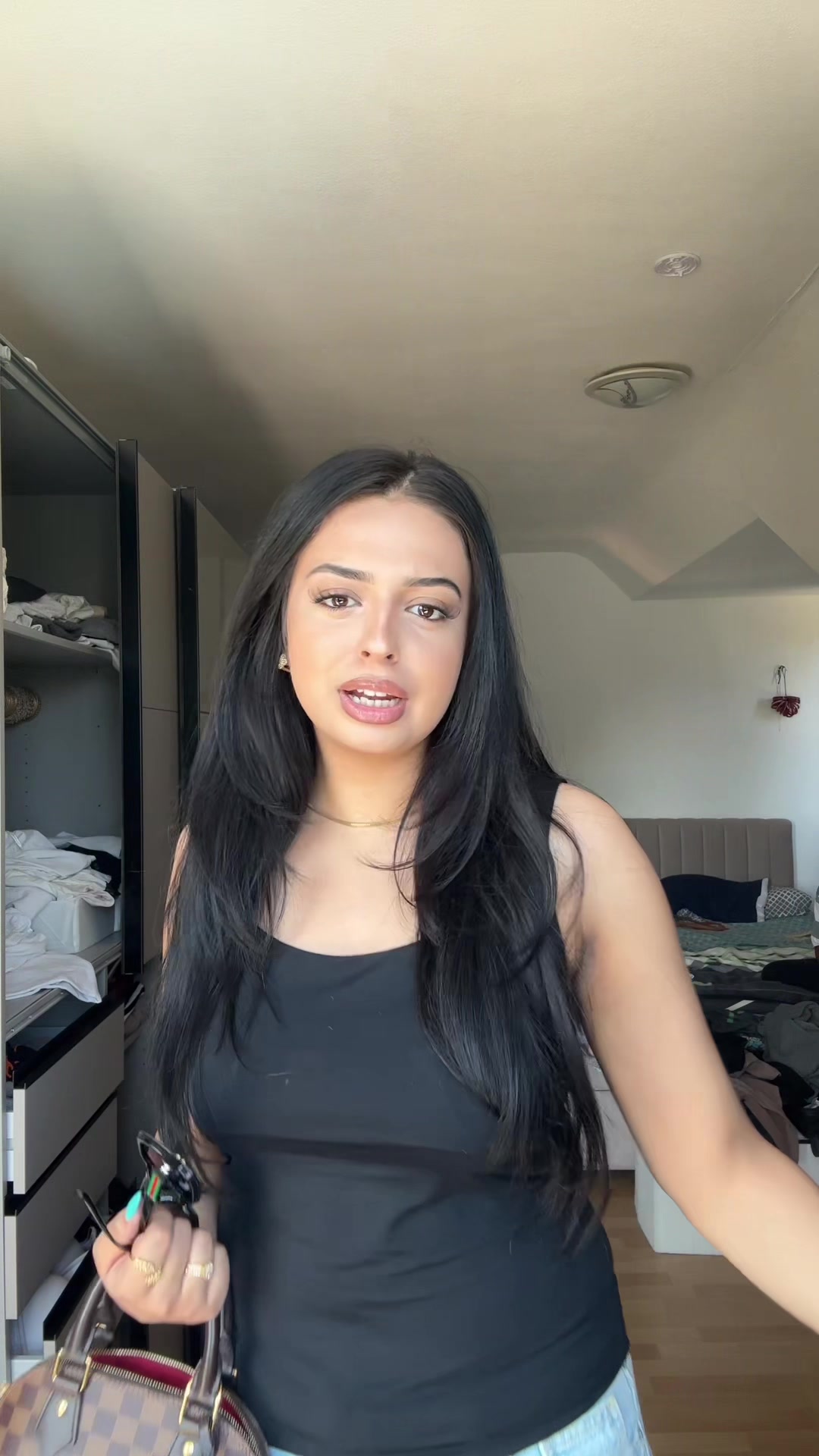 @komalgorayaofficial