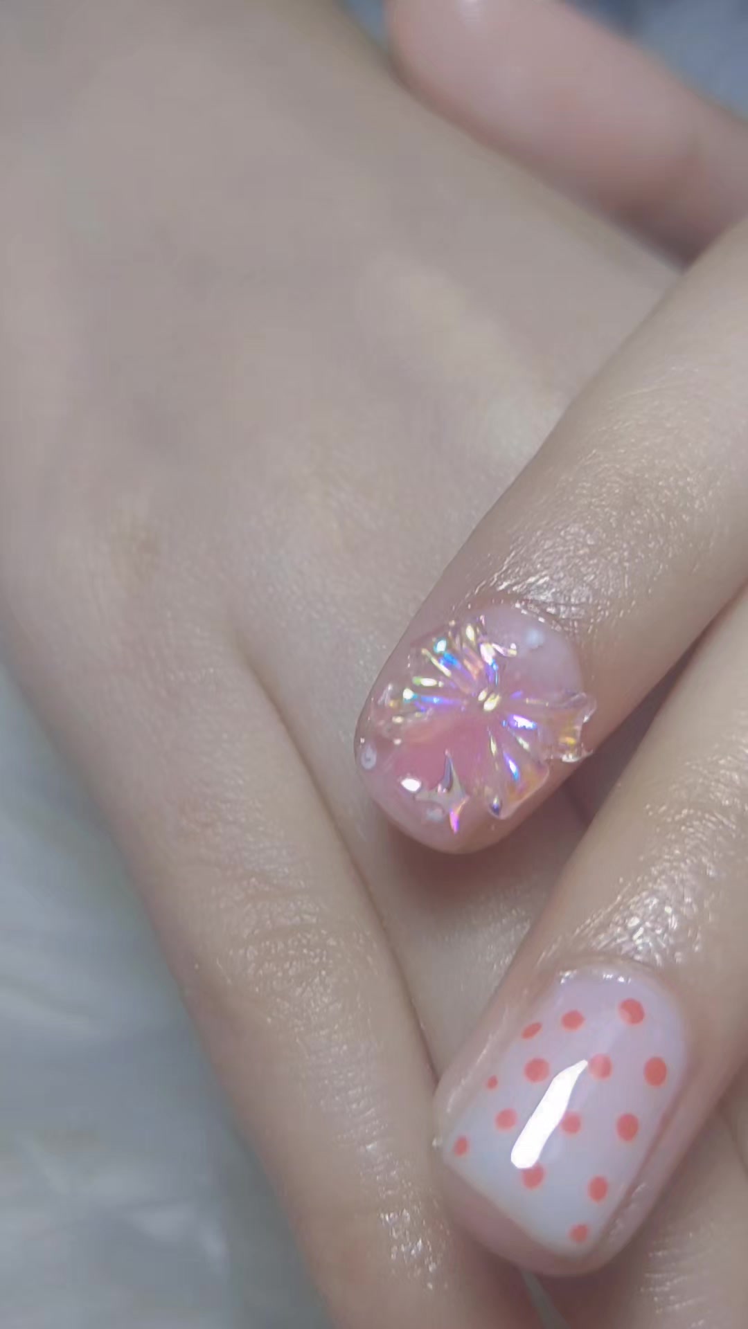@UvitaNails