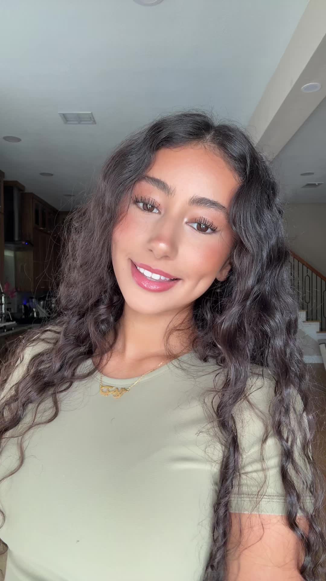 @zayneb