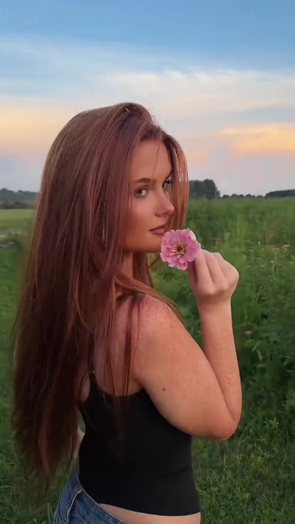 @bella