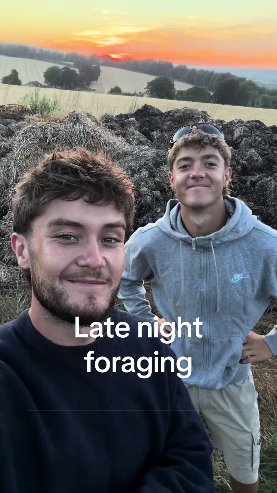 @Scruff_brotherss