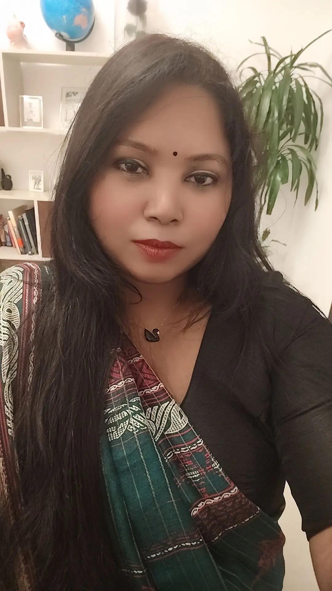 @lovely ❤️ queen 👑❤️