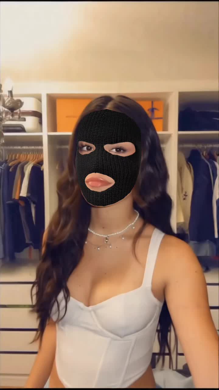 @𝚃𝚊𝚖𝚊𝚛𝚊🥥