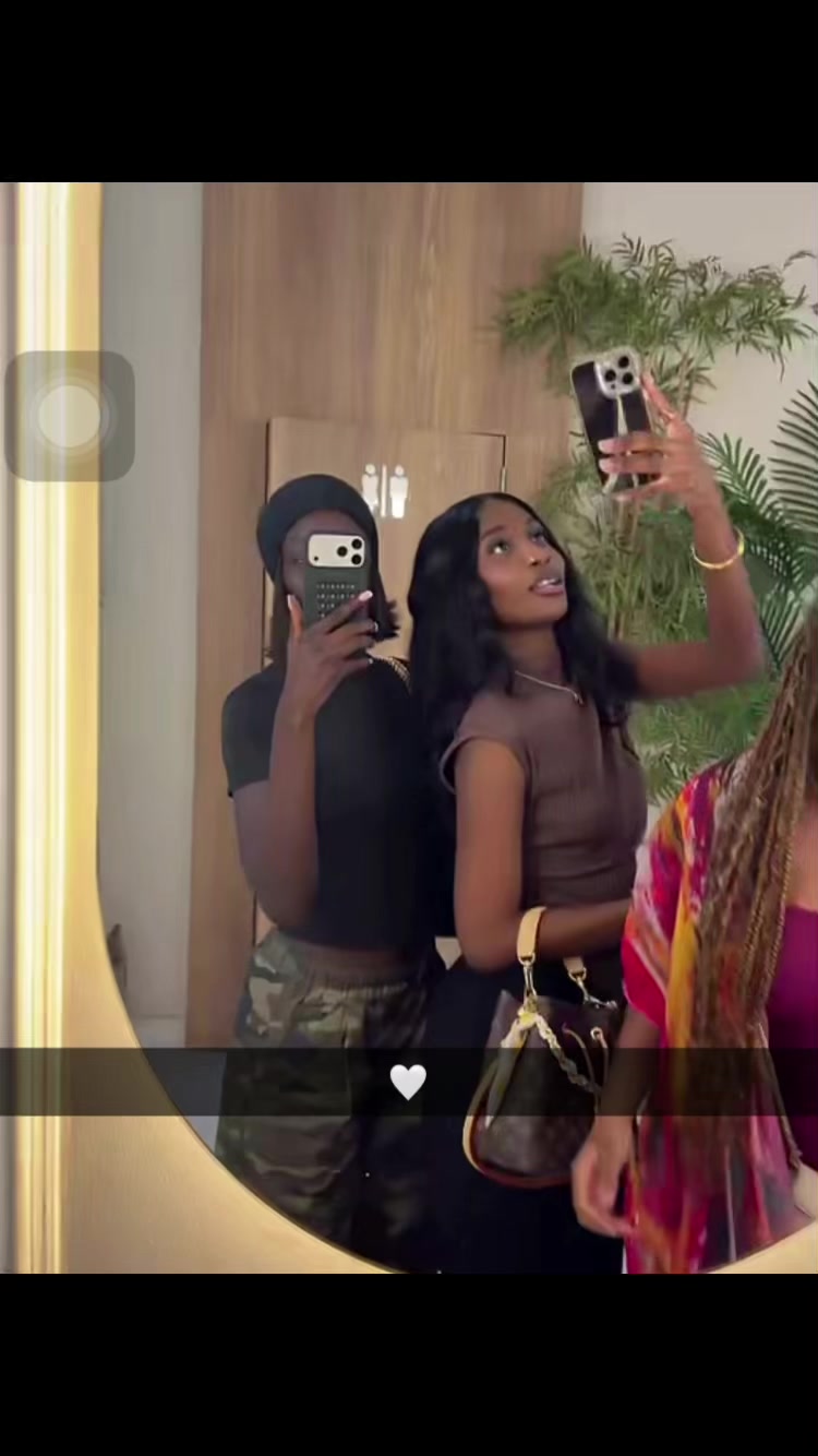 @Mimie 🇨🇮❤️🇨🇮