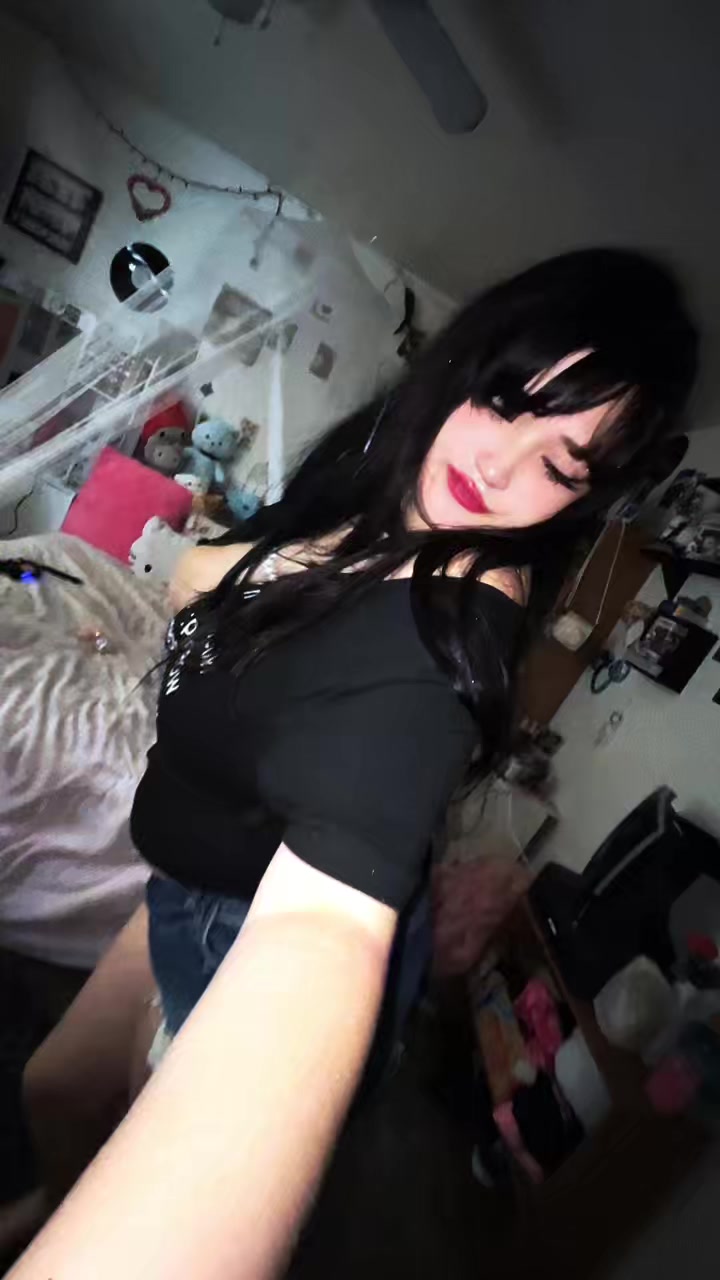 @𝒓𝒂𝒆𝒍𝒆𝒚 ⋆˚࿔