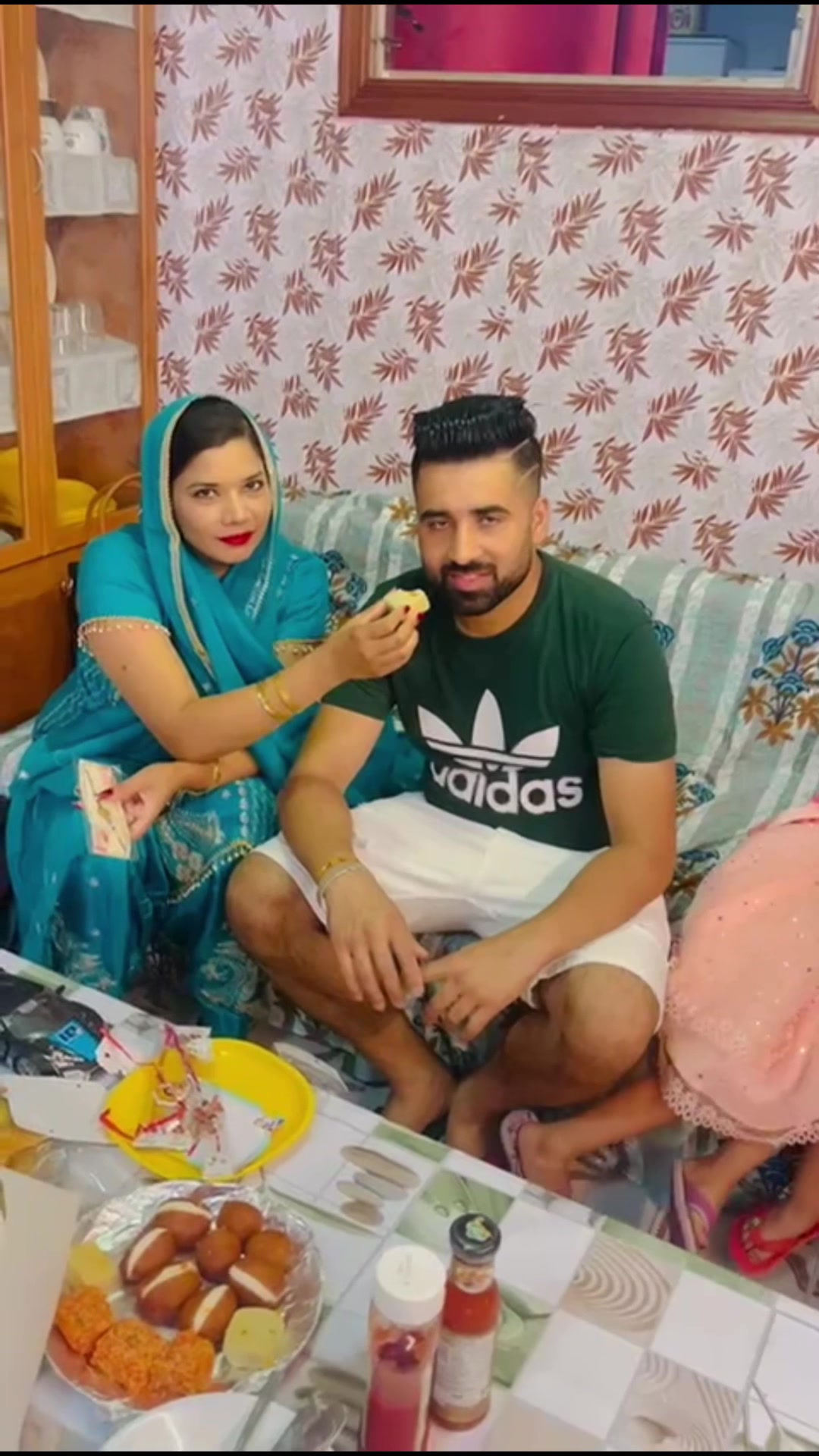 @Navneet Kaur