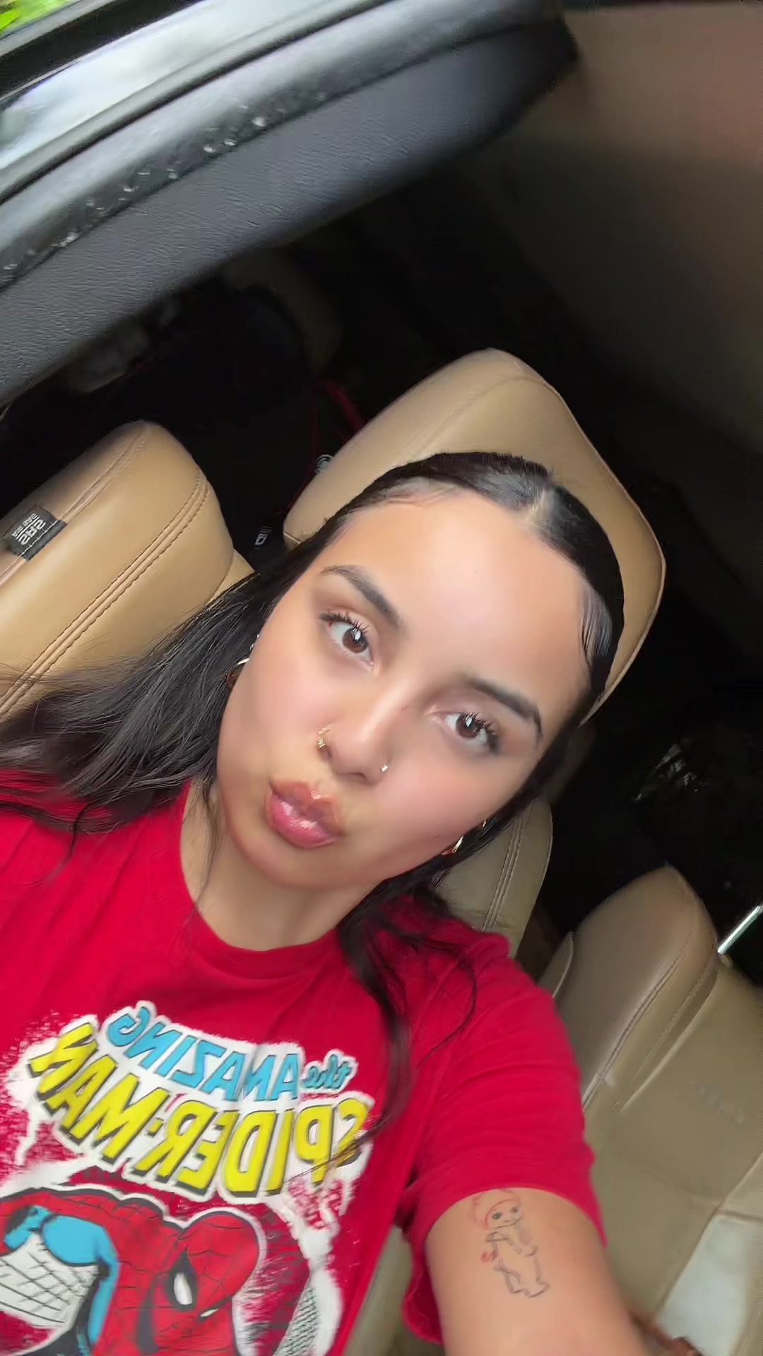 @izzyzini