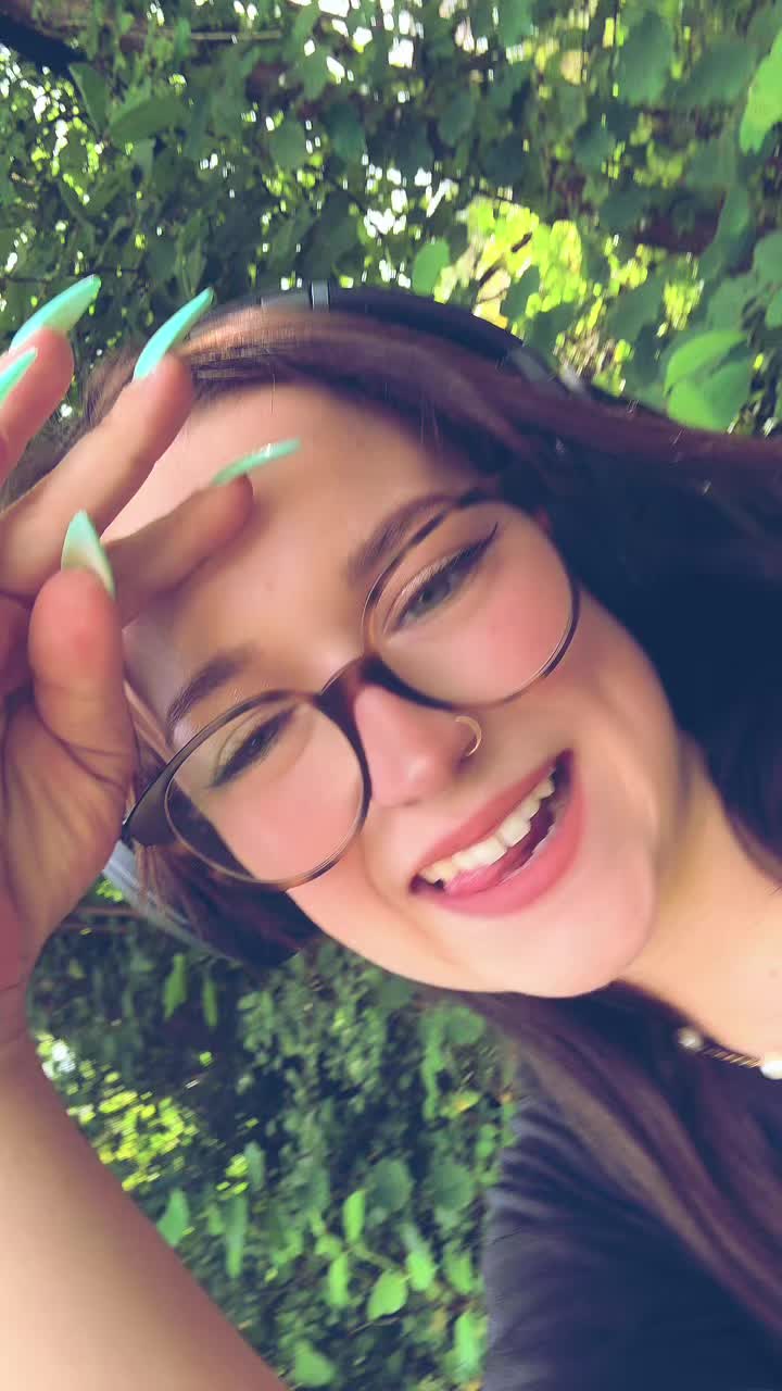 @𝑺 𝑨 𝑵 𝑫 𝒀  ♡