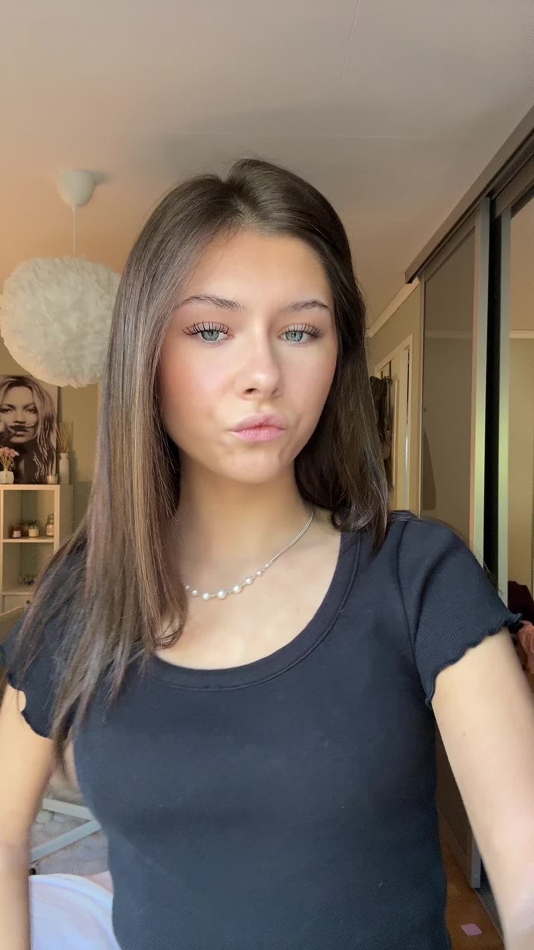 @Hihi