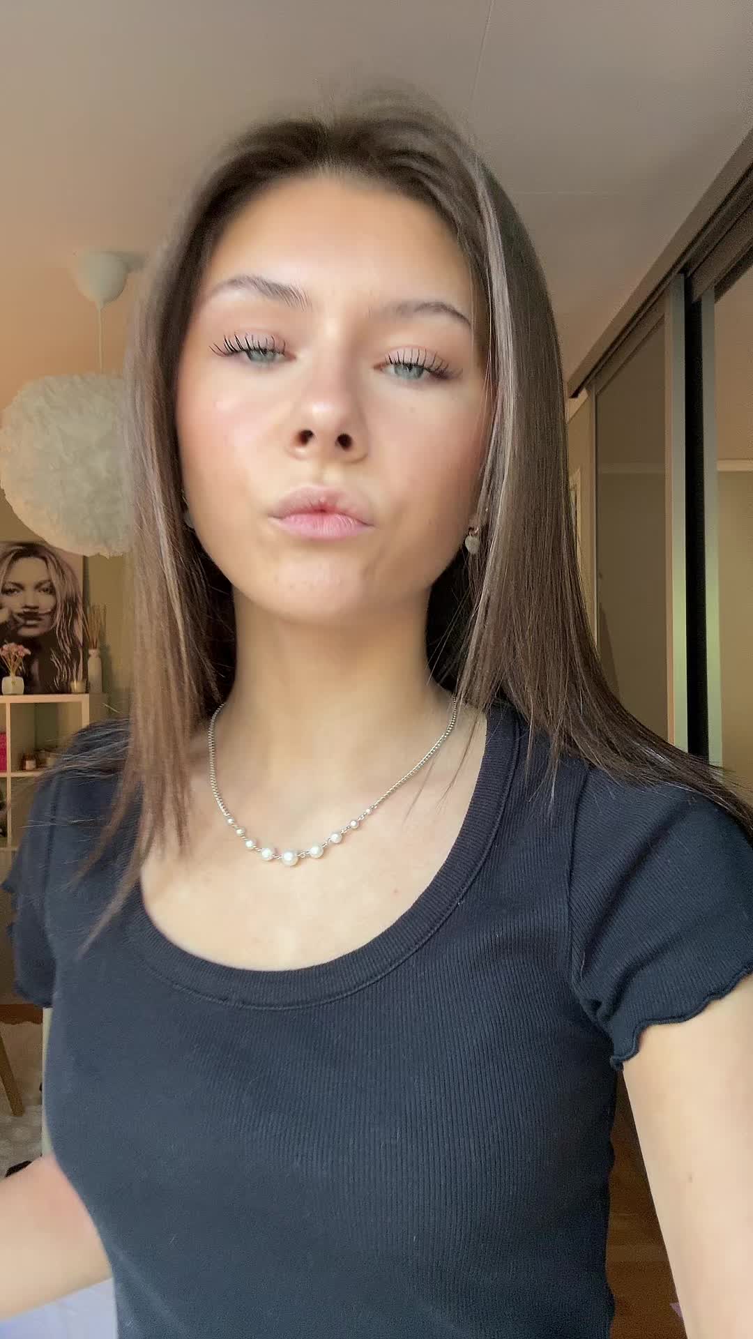 @Hihi