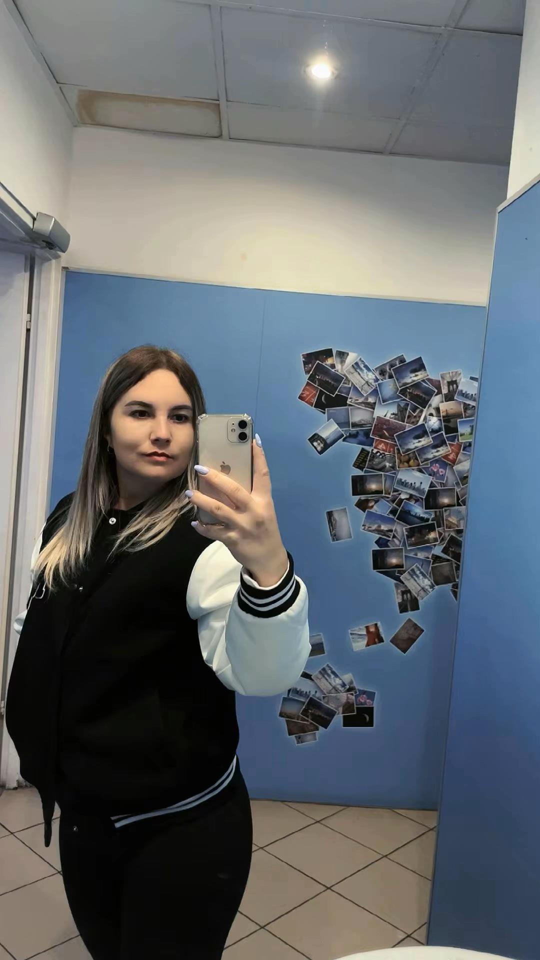 @Olena Balitska