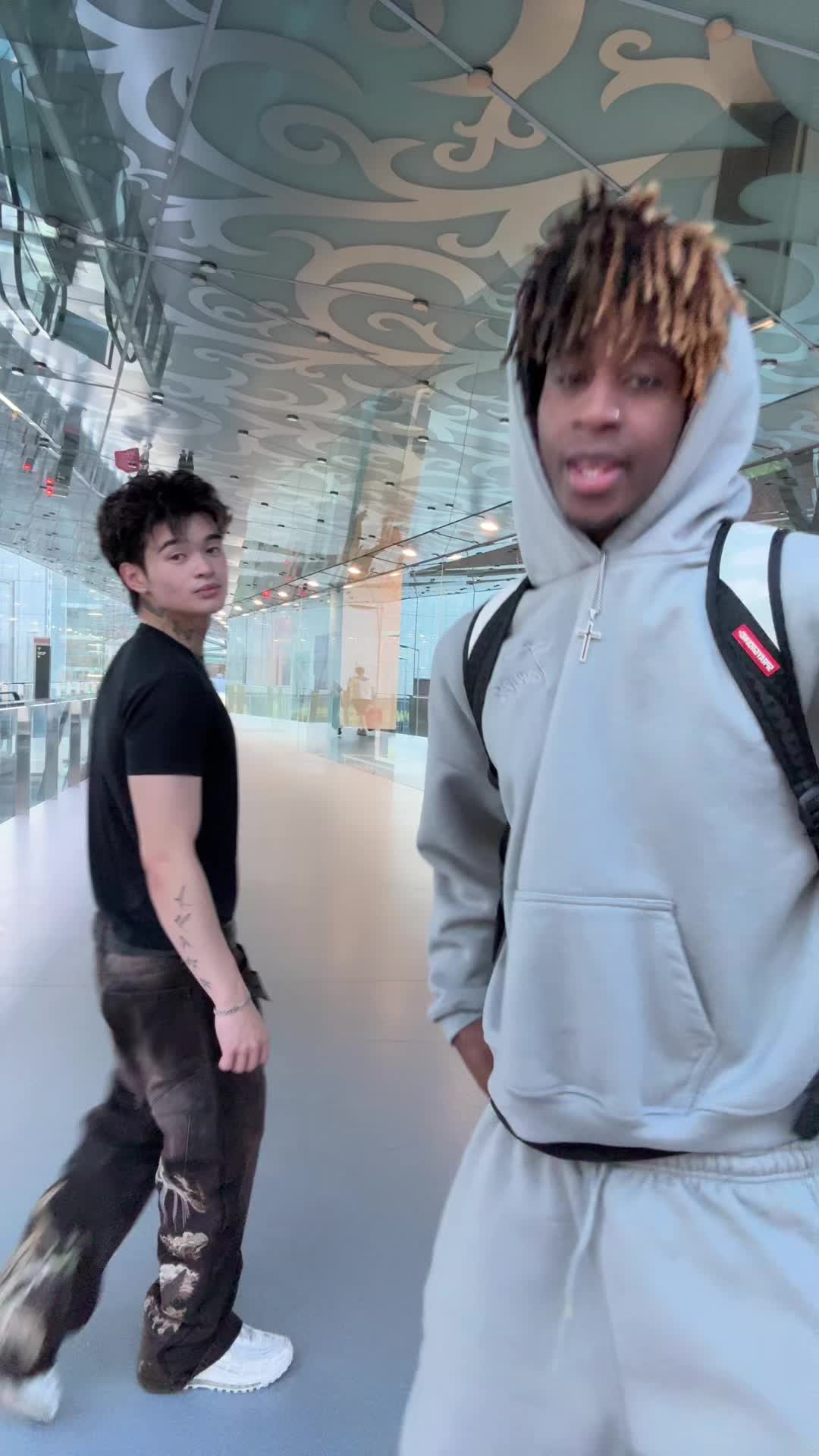 @李🇨🇳🇯🇵