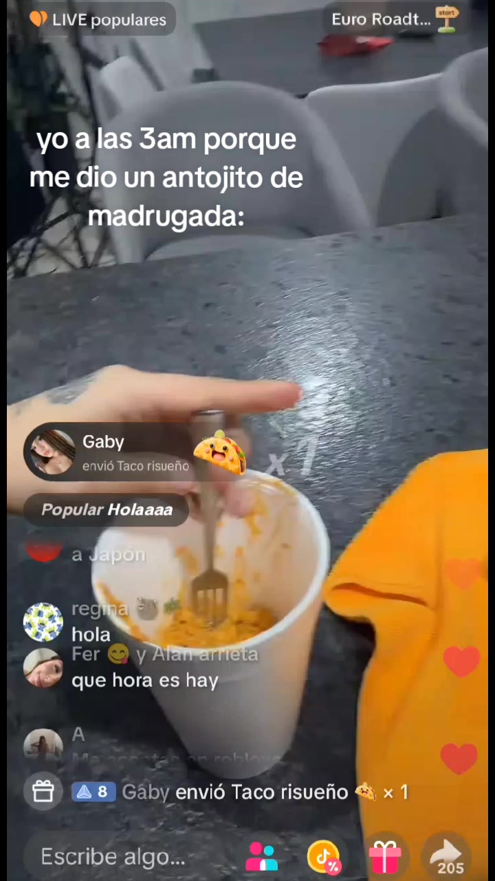 @𝓙𝓾𝓵𝔂🍒