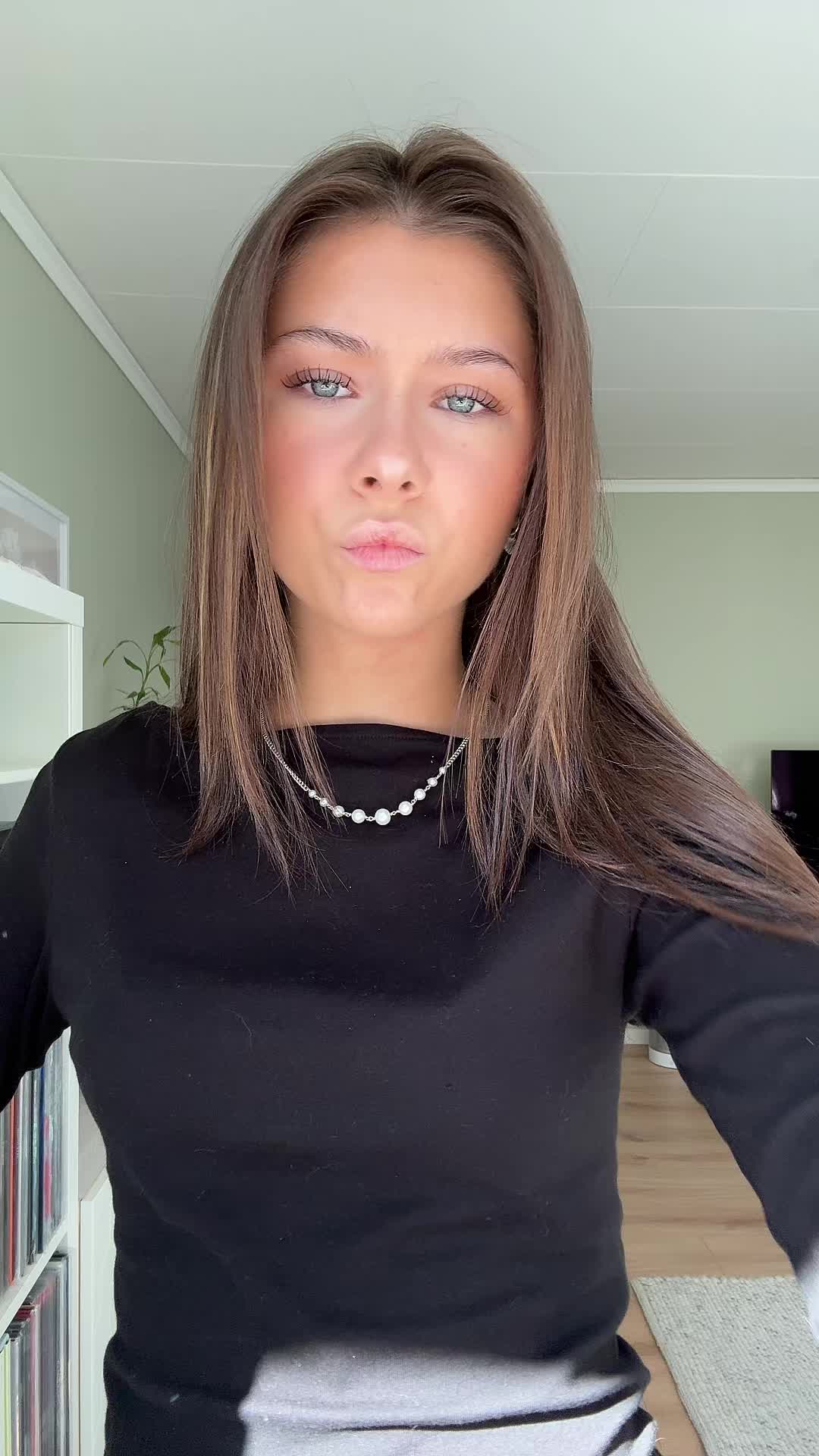 @Hihi