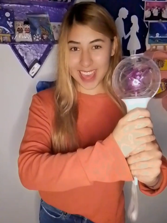 @AmePaoHern&aacute;ndez