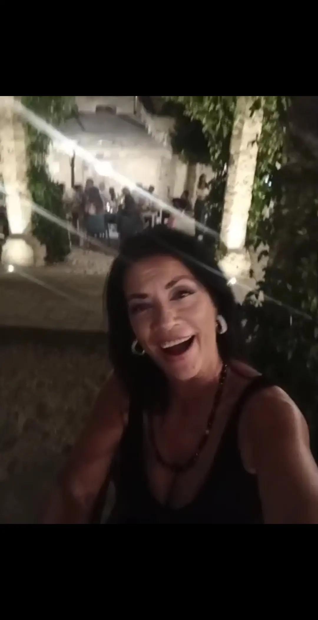 @Maria Rosaria