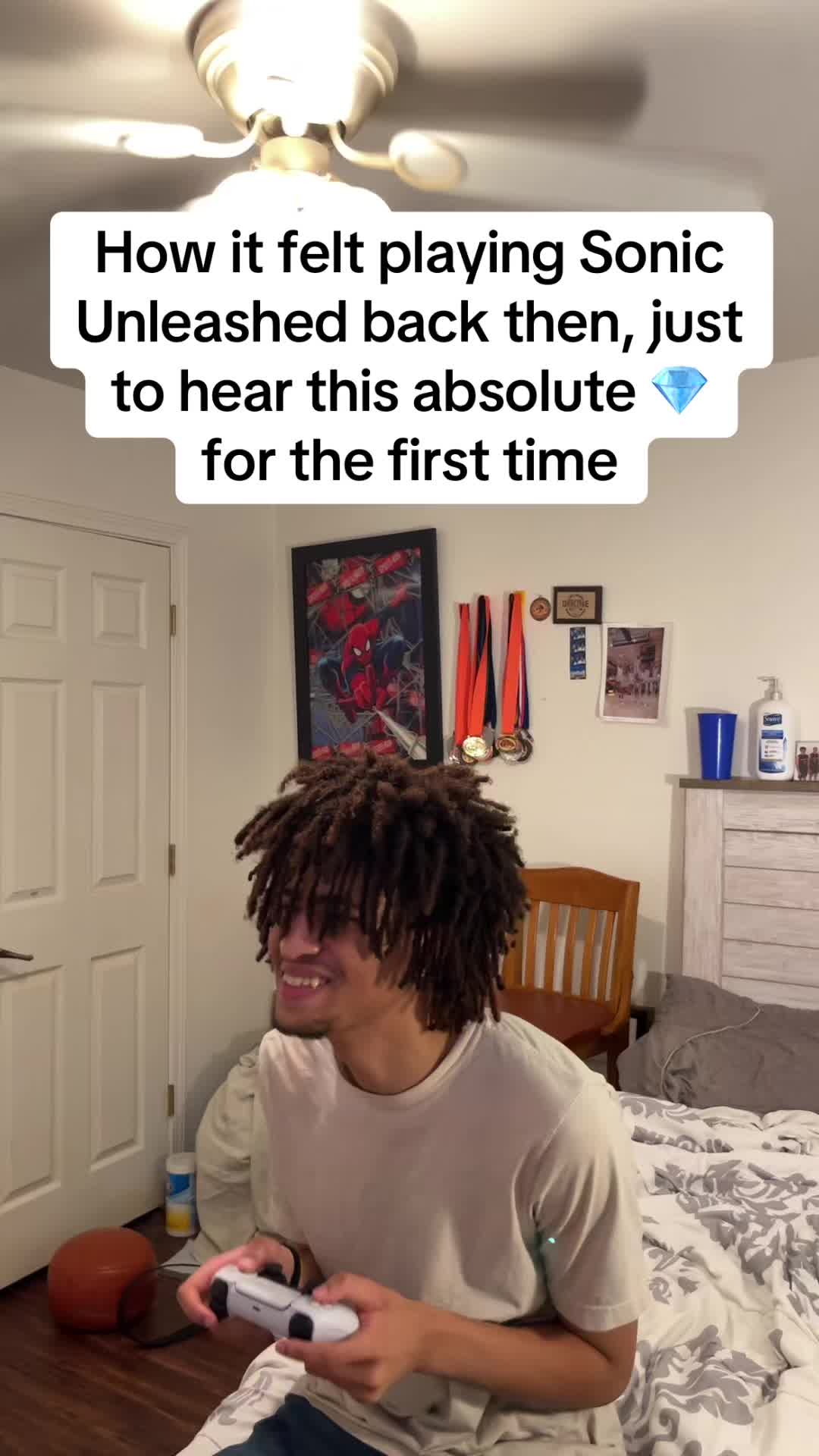 @ITZZ$kovie