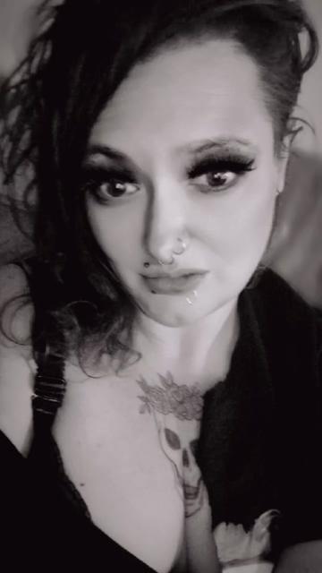 @💜☠️🤘Stormee☠️🤘💜