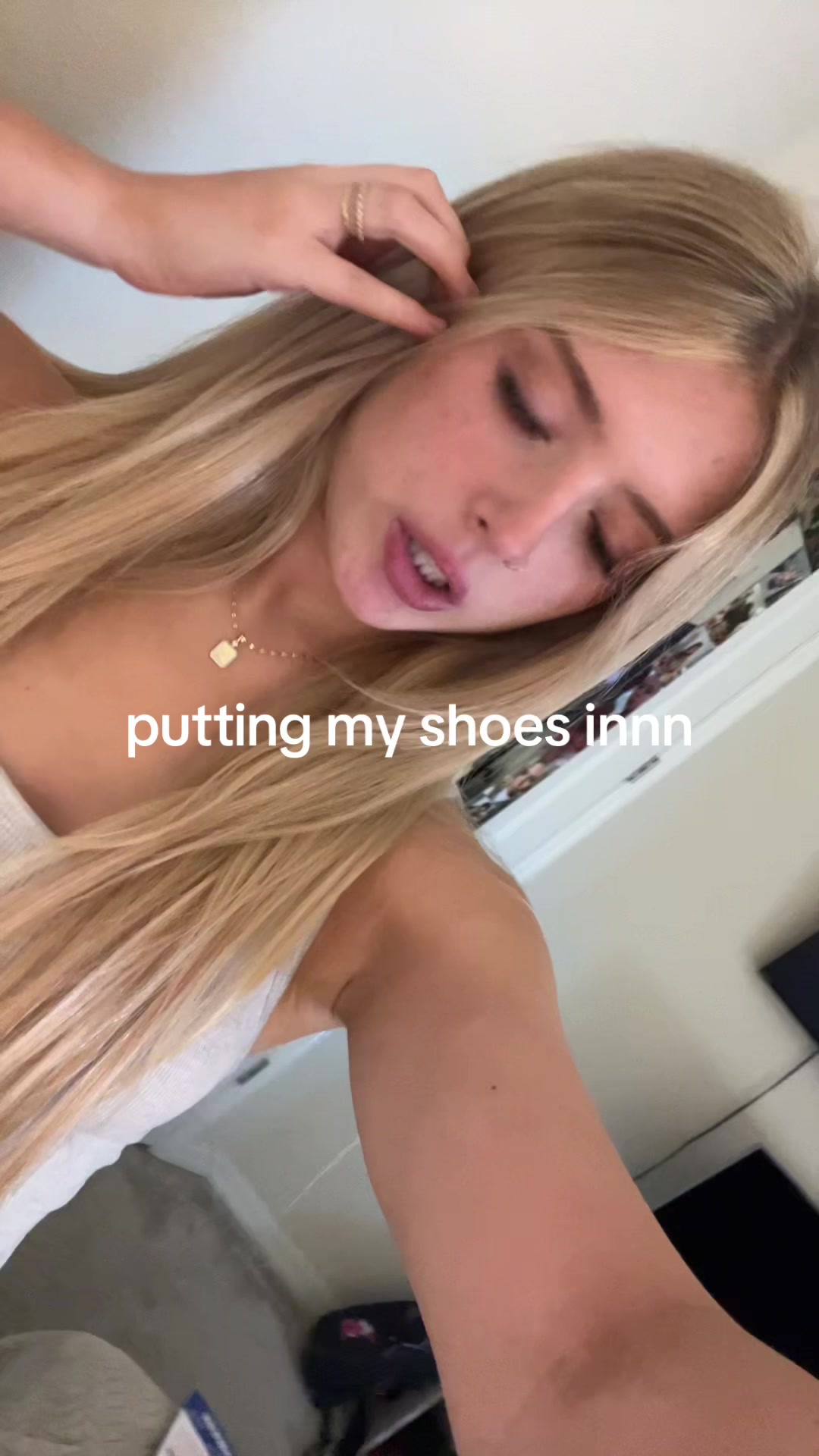 @p00pg1rl2