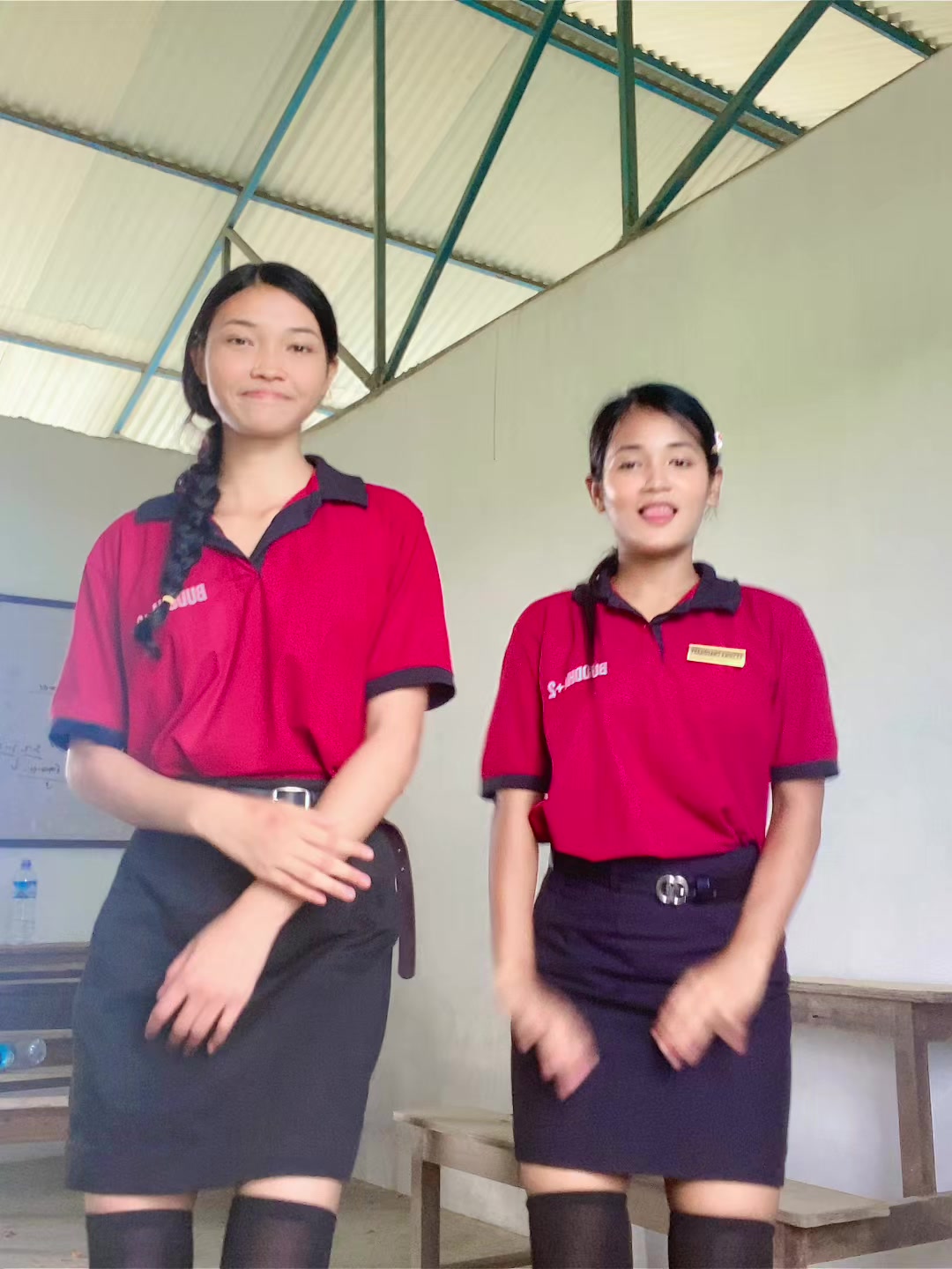 @आशिका💕