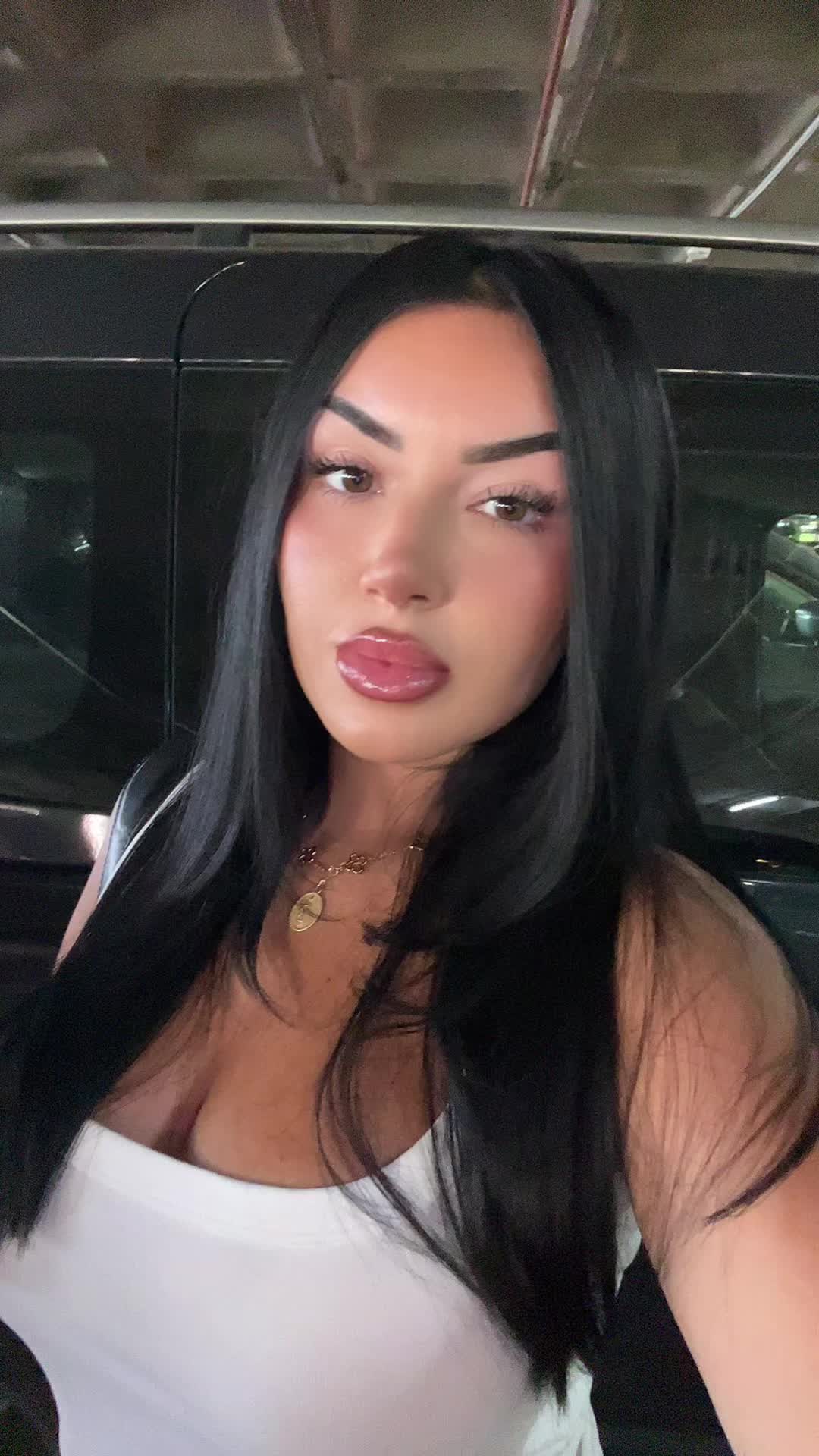 @sheilatrs
