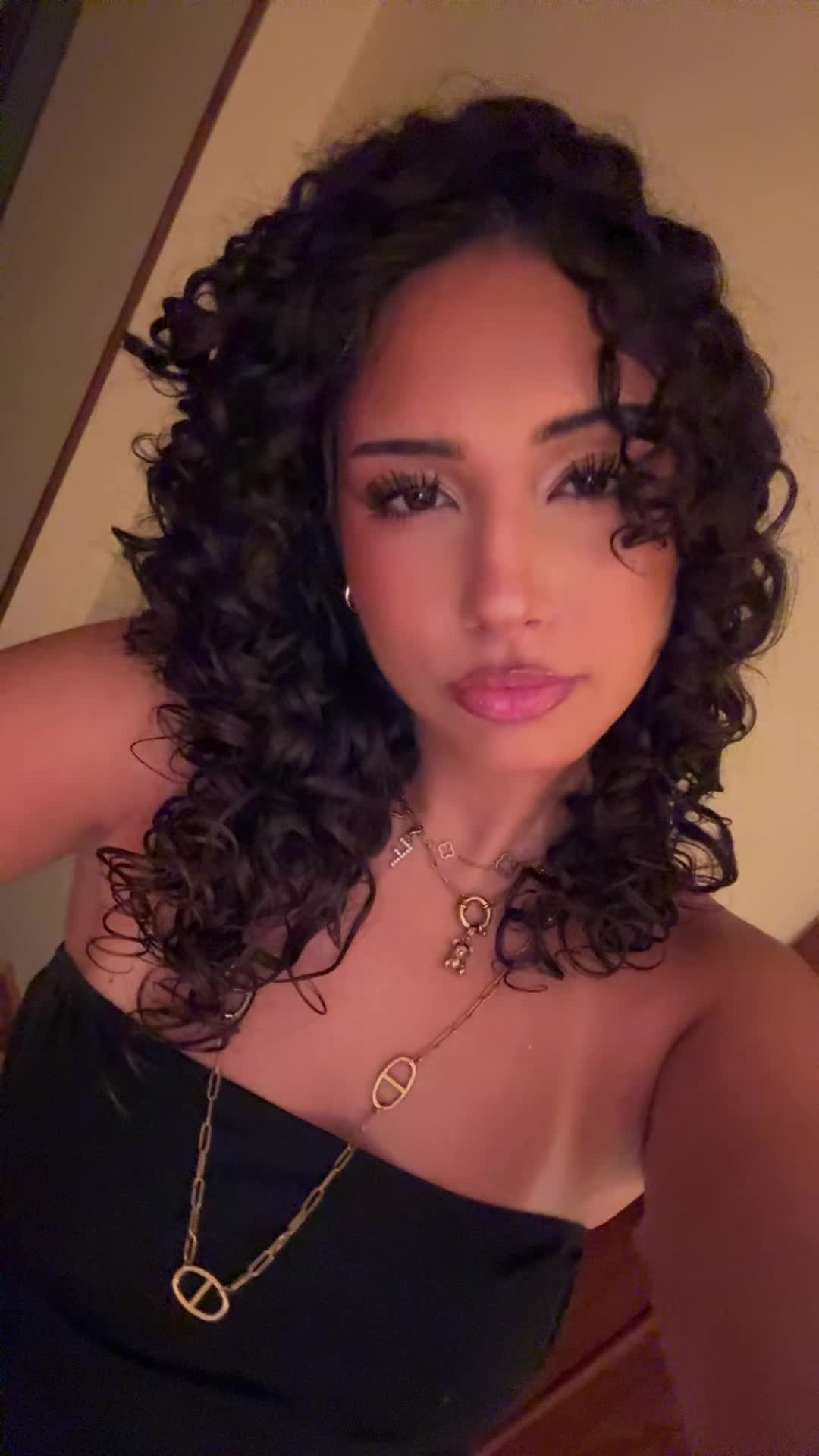 @𝑭𝒂𝒓𝒊𝒅𝒂 🪽
