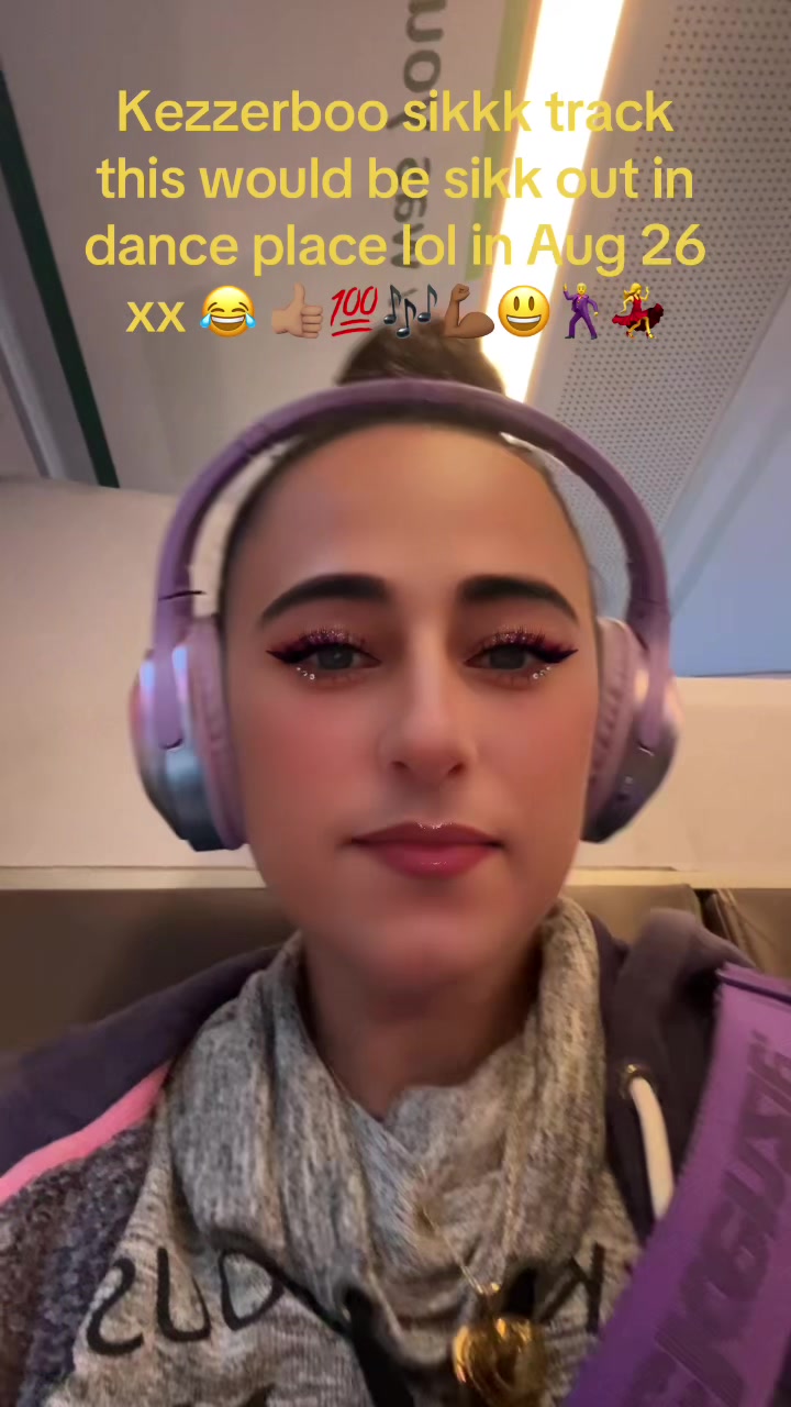 @kezzerboodacosta