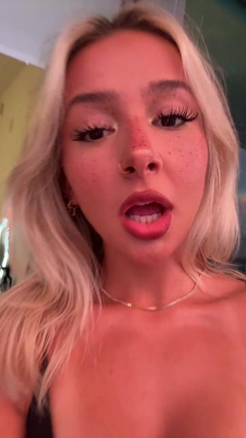@emily rae ☆