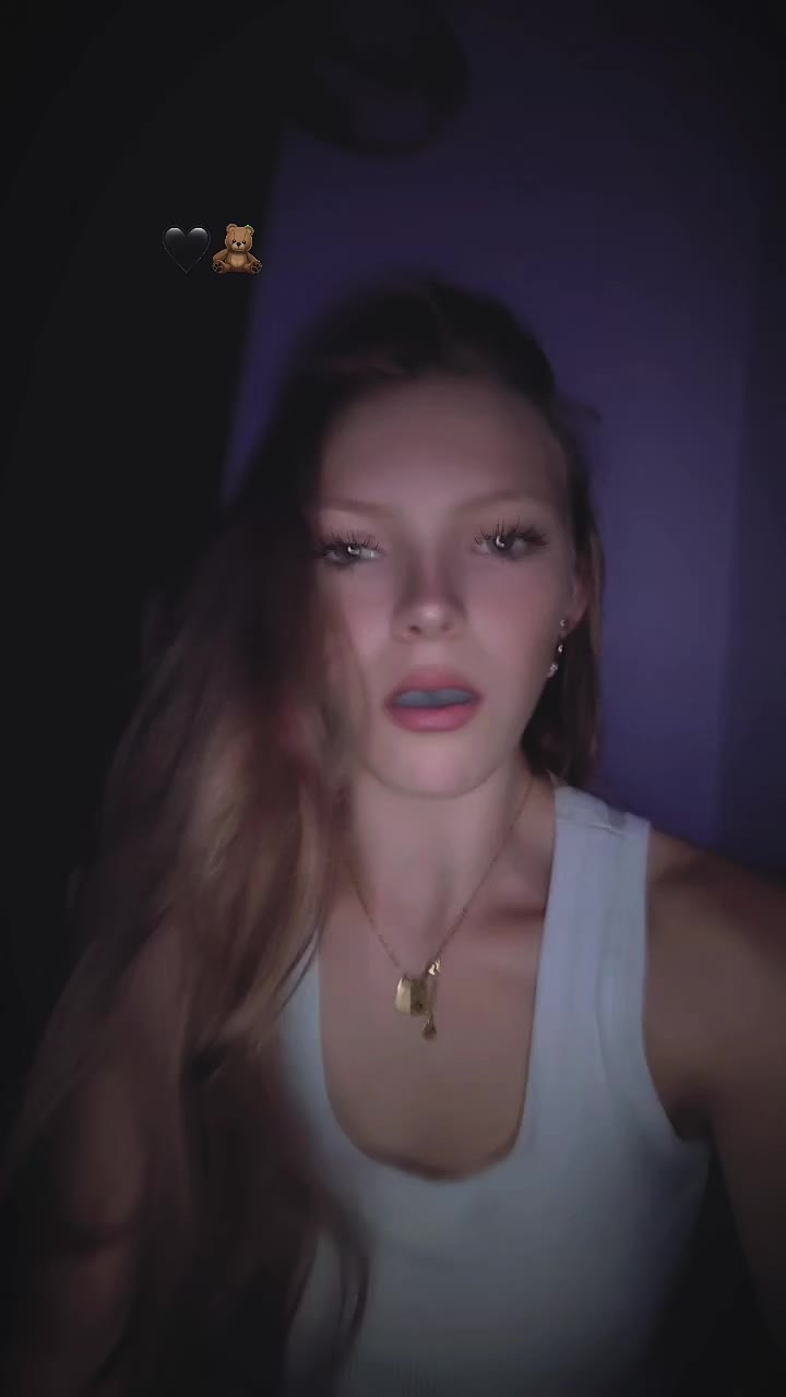 @♡ 𝓬𝓵𝓪𝓻𝓪-𝓶𝓪𝓭𝓲𝓼𝓸𝓷 ♡