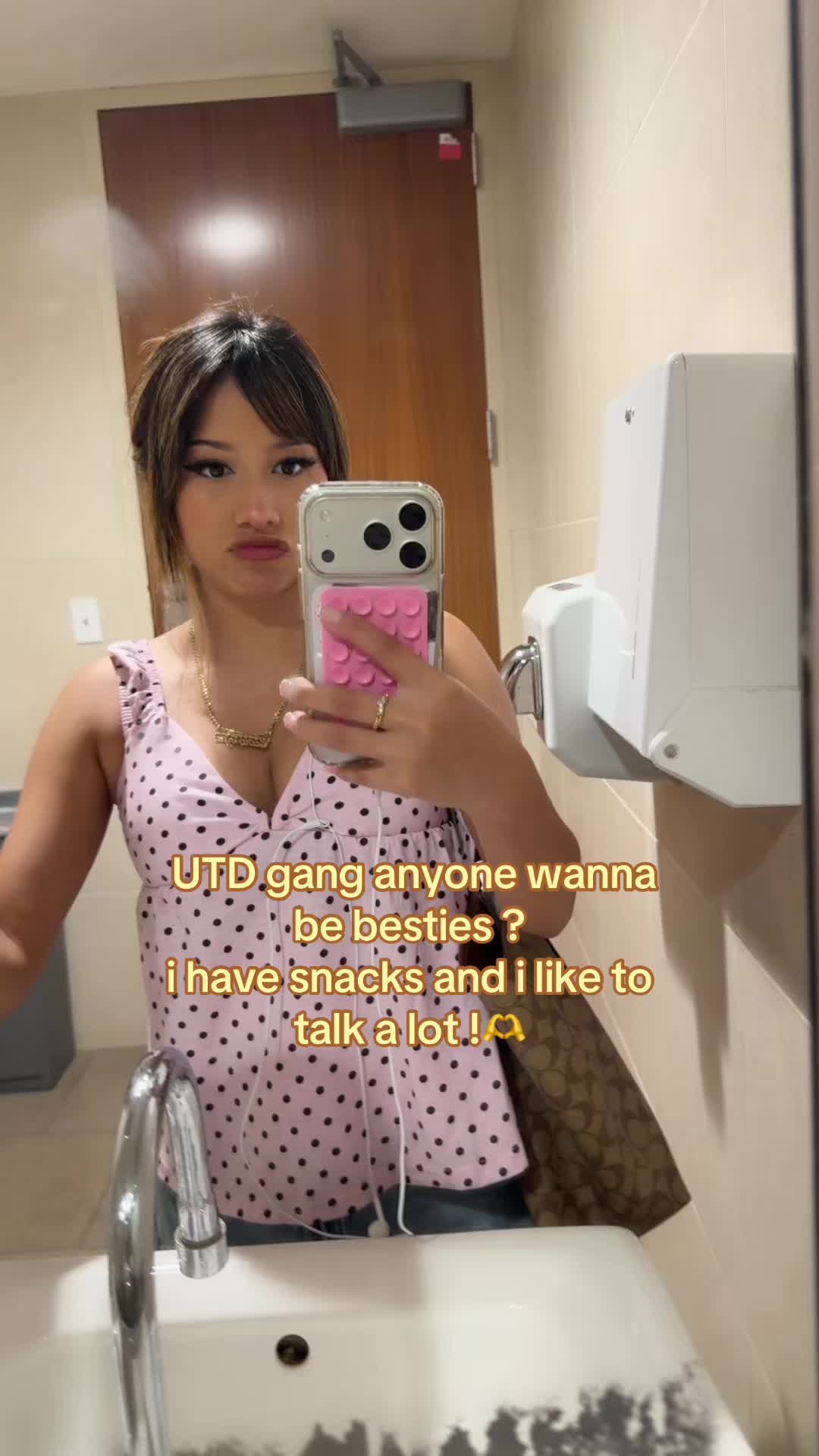 @⋆˚࿔ 𝒞𝒶𝓇𝑜𝓌𝒶𝓇𝑜˚⋆
