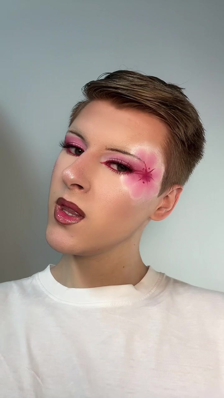 @Antoiiines🎨✨