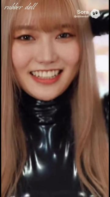 @shiny  doll