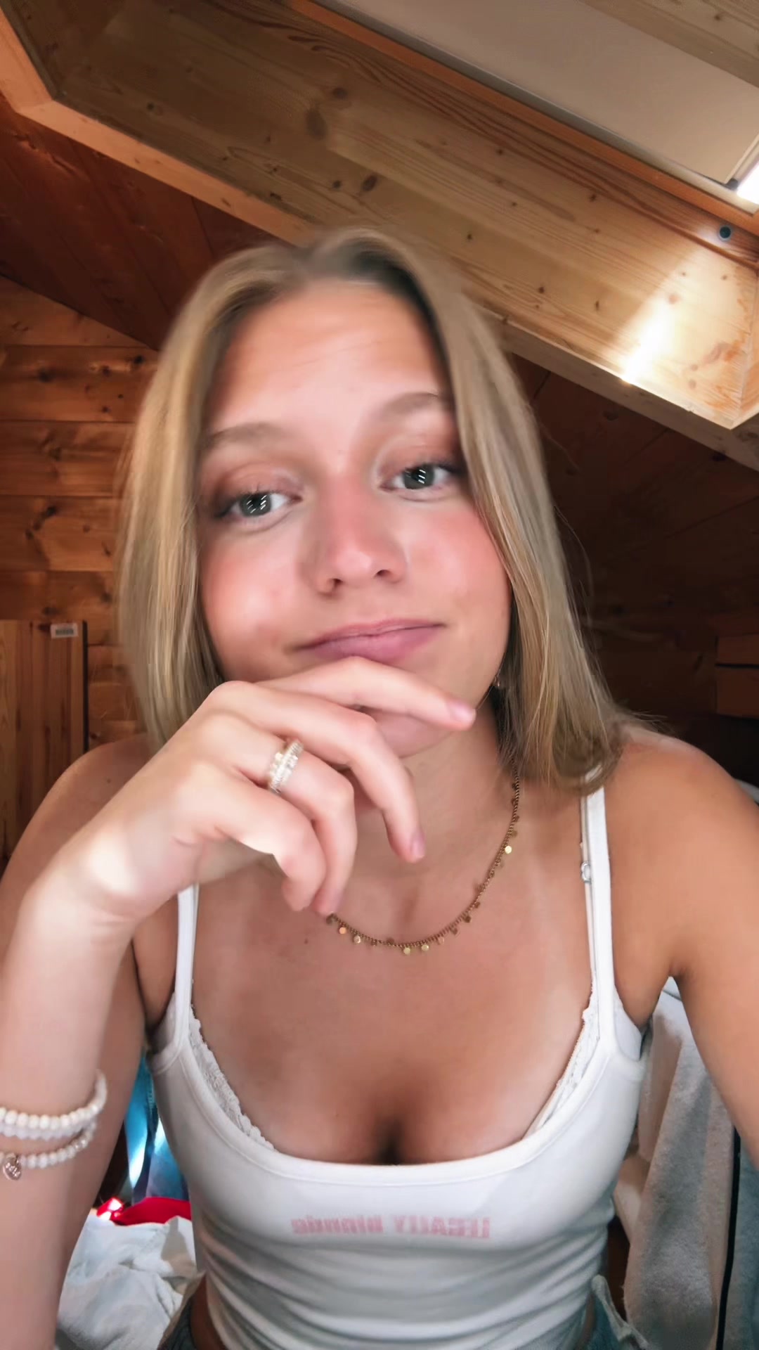 @Anna.08.🤍