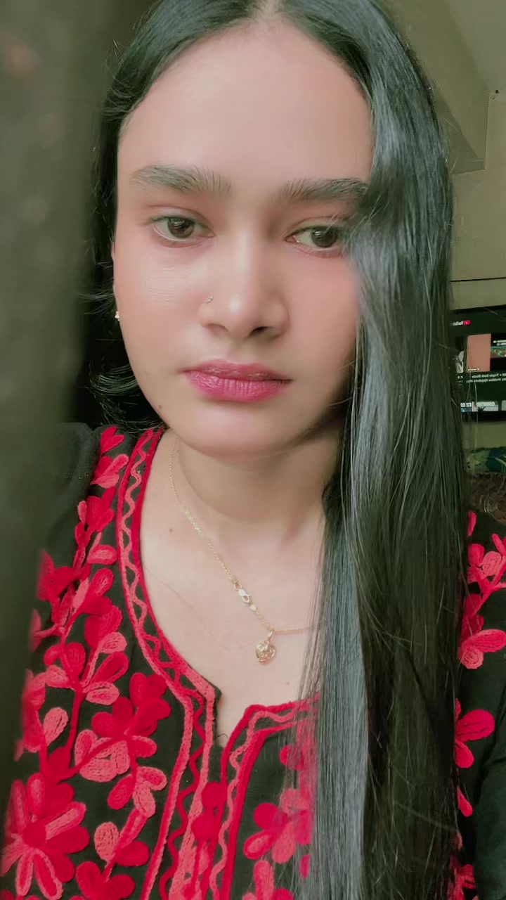 @𝙍༻𝙈𝒐𝒏𝒊...