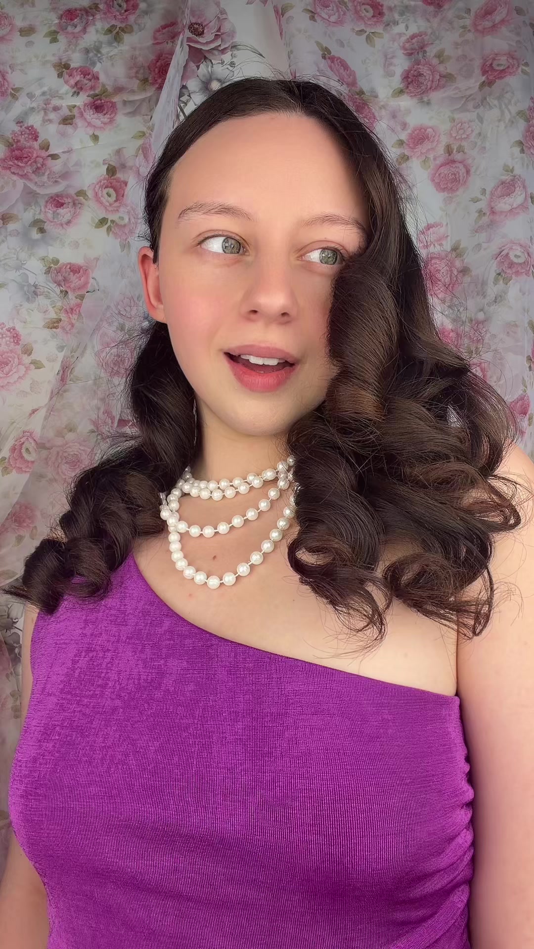 @𝒄𝒉𝒆𝒓𝒓𝒚 𝒍𝒂𝒅𝒚 🍒