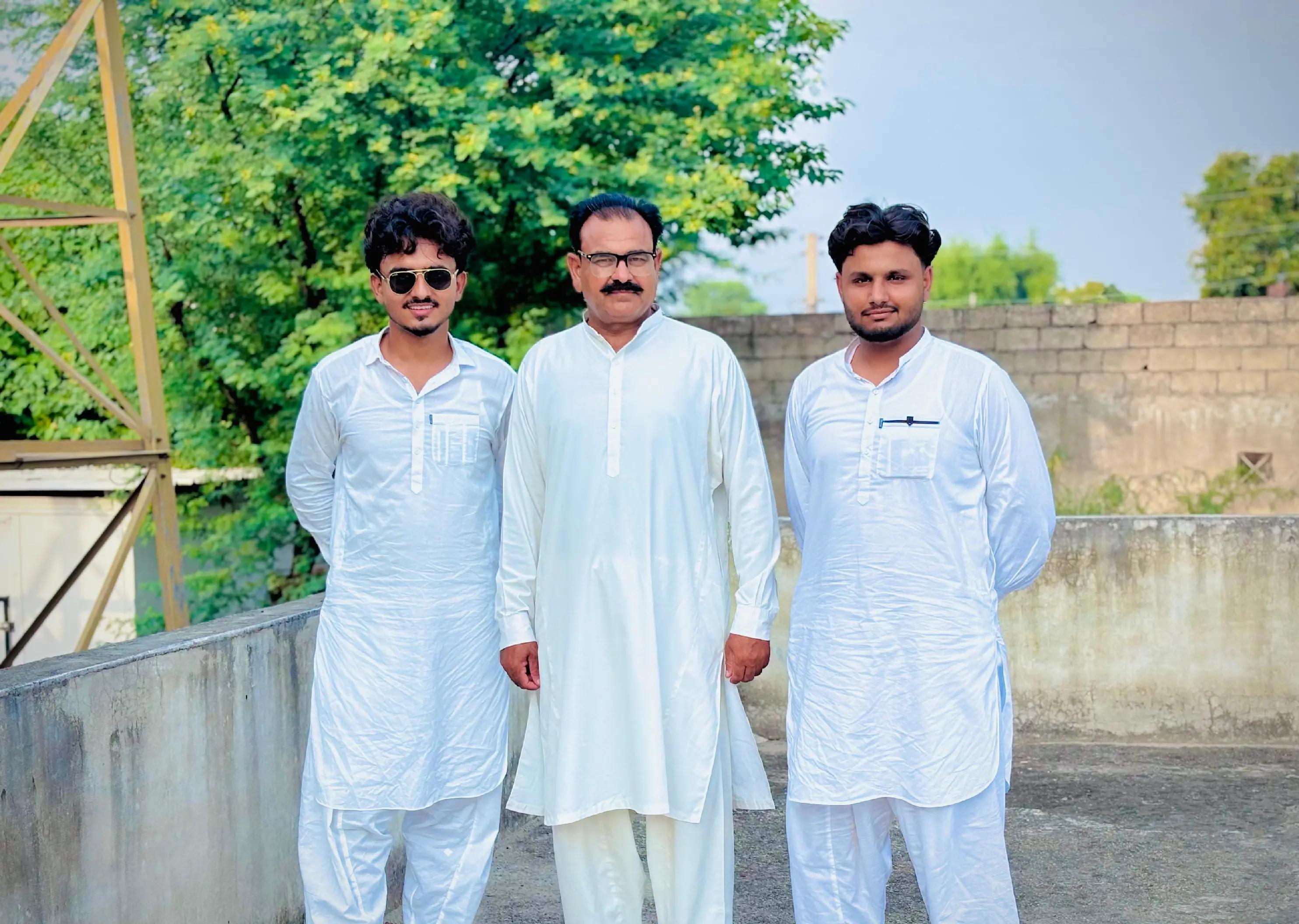 @Raja ayub