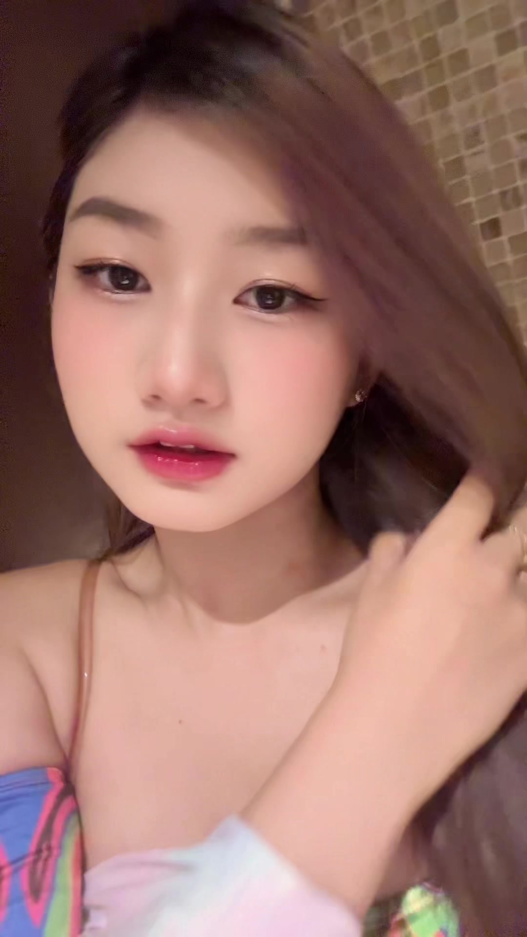 @Hnin Pyae