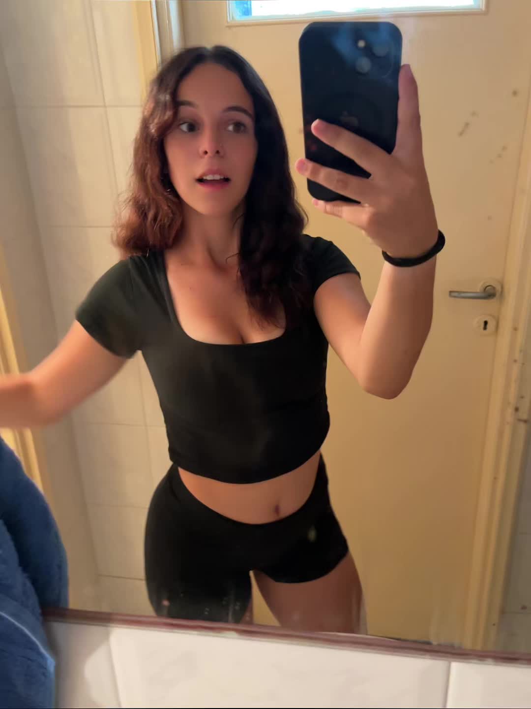 @🙊