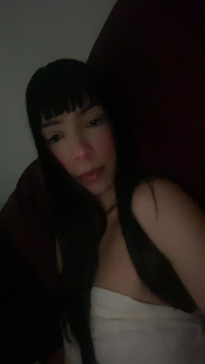 @J&Uacute;LIA GABRIELY