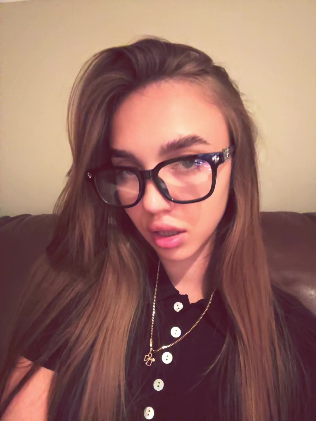 @OLEKSANDRA