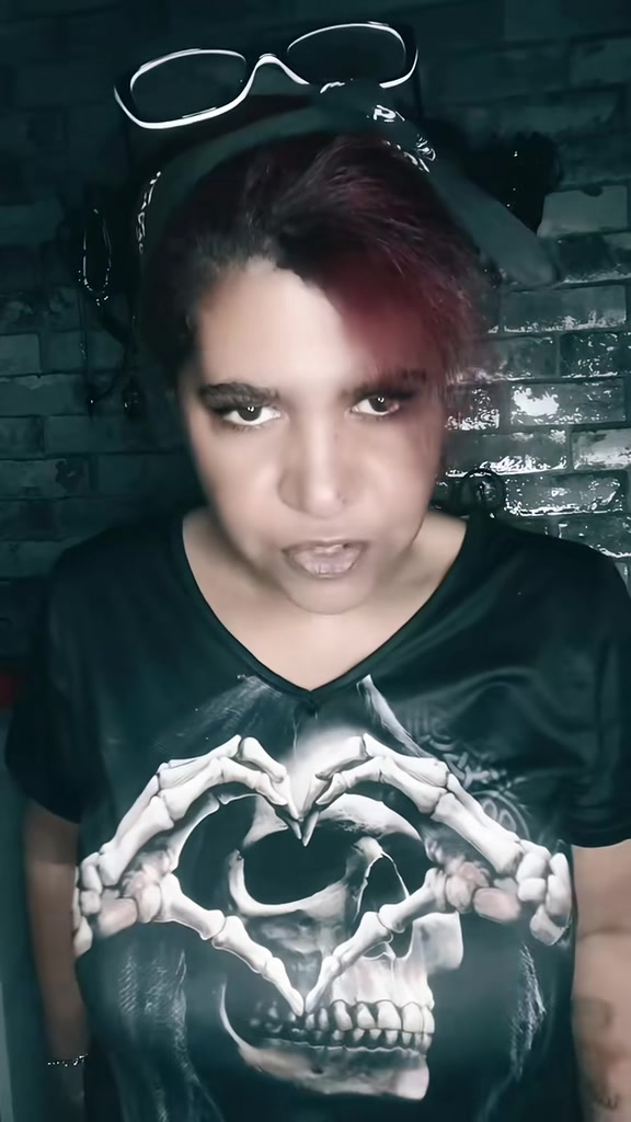 @🖤💀Sarky Suzie💀🖤