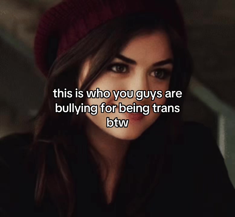 @೮