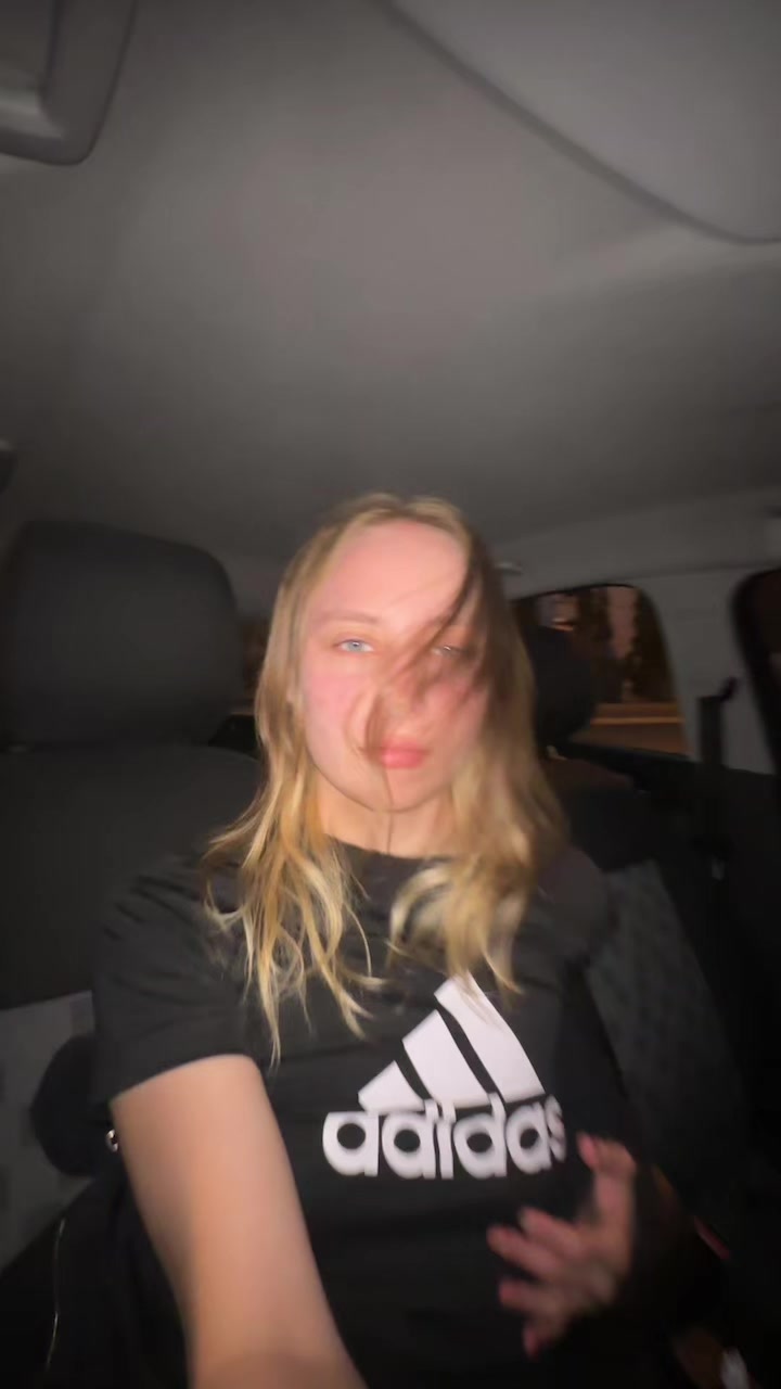 @kizzon