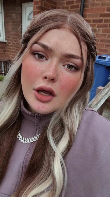 @emilyjayneex24